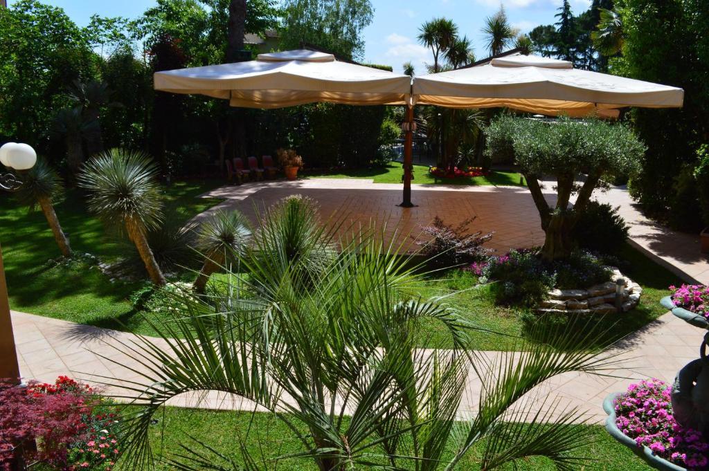 Hotel Ida 3*