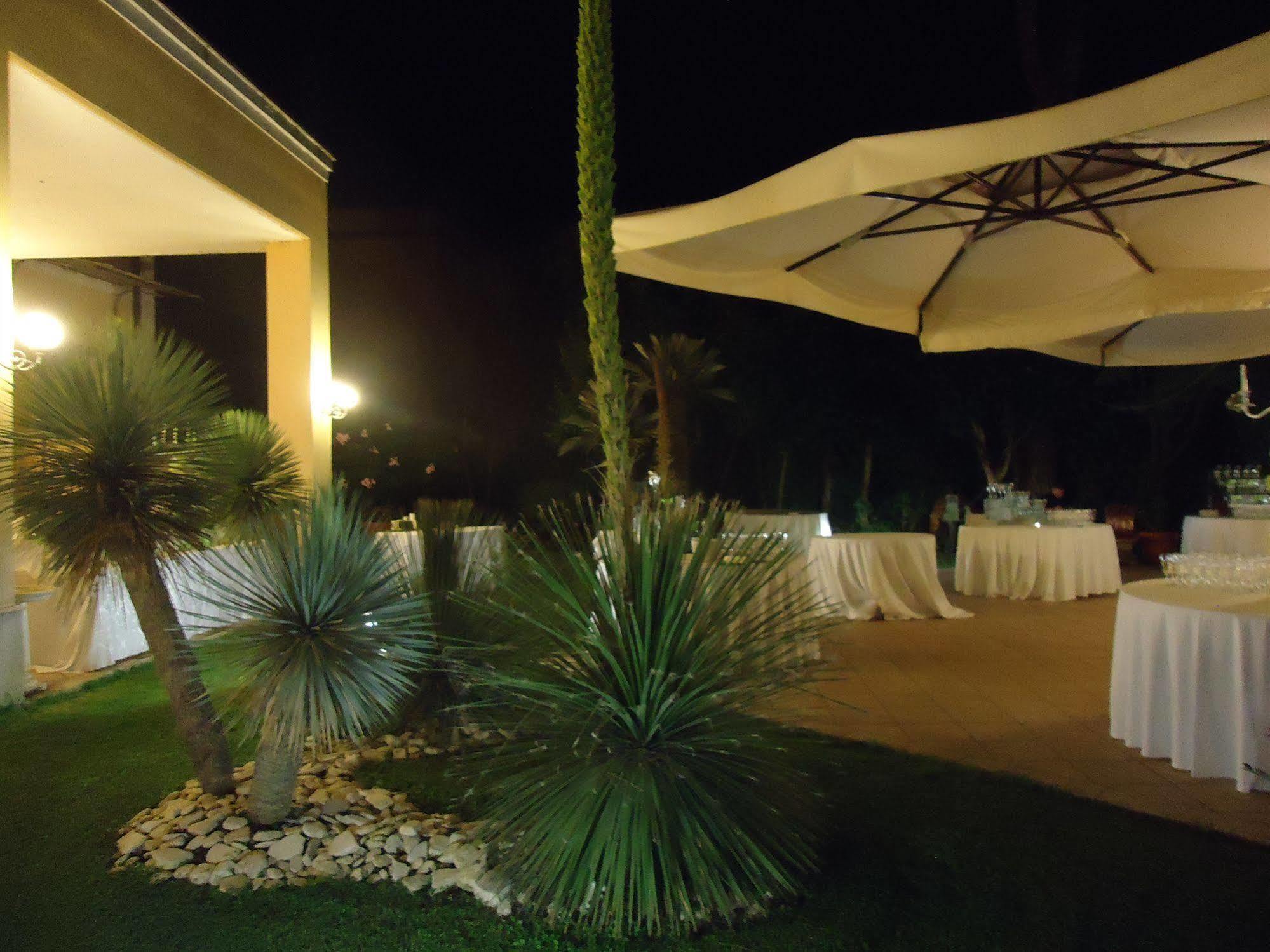 Ida Hotel